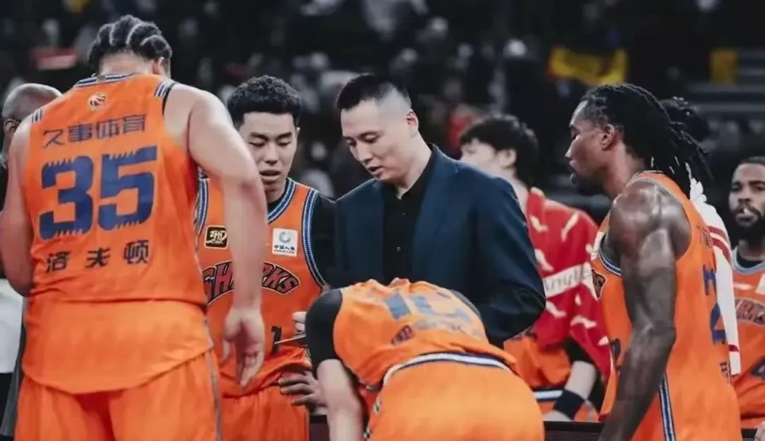 辽宁CBA季后赛首轮横扫上海,晋级八强备战卫冕之路的简单介绍 辽宁CBA季后赛首轮横扫上海,晋级八强备战卫冕之路的简单介绍
