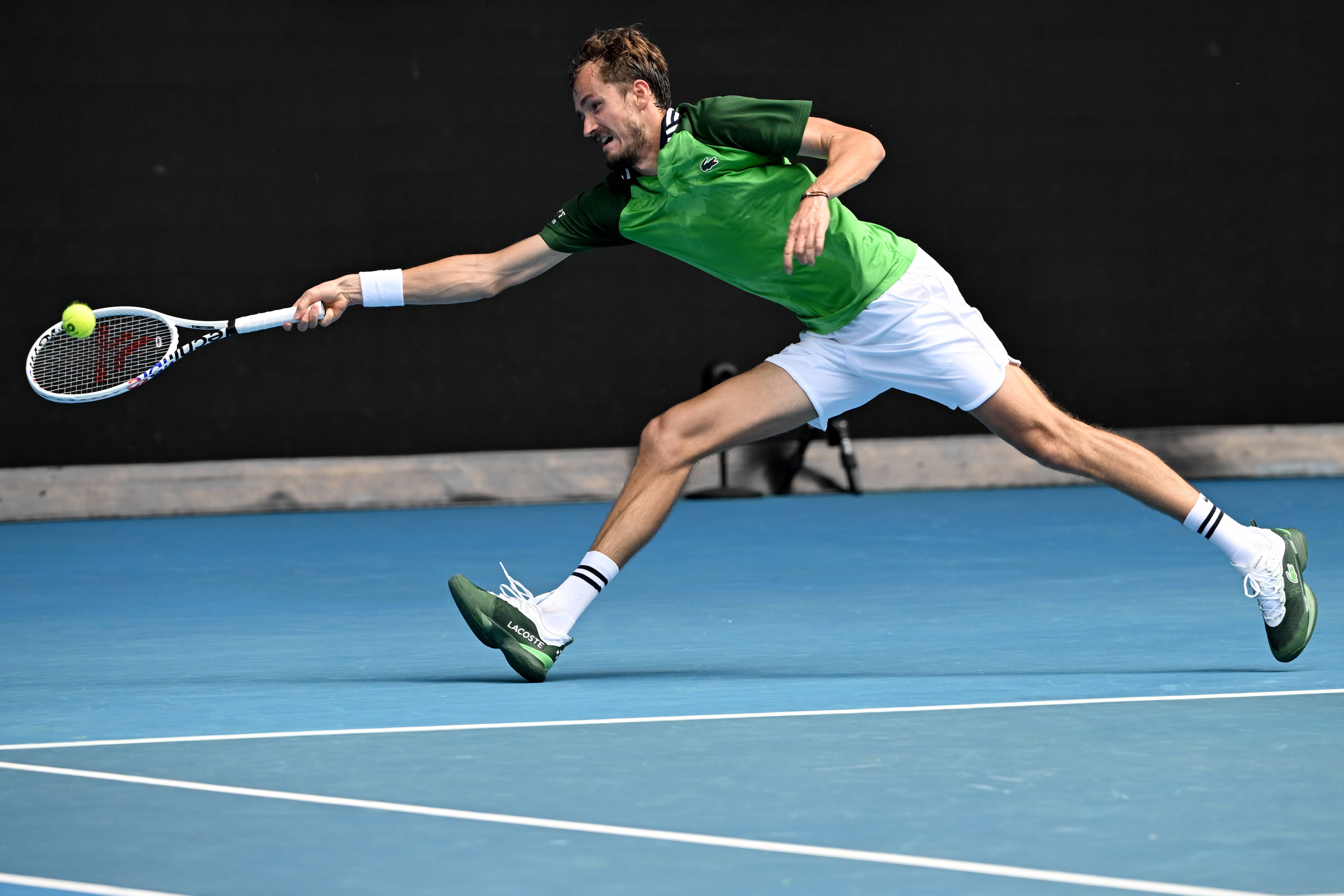 包含世界网球队轻取日本网球队,梅德韦杰夫绝境逆转的词条 包含世界网球队轻取日本网球队,梅德韦杰夫绝境逆转的词条