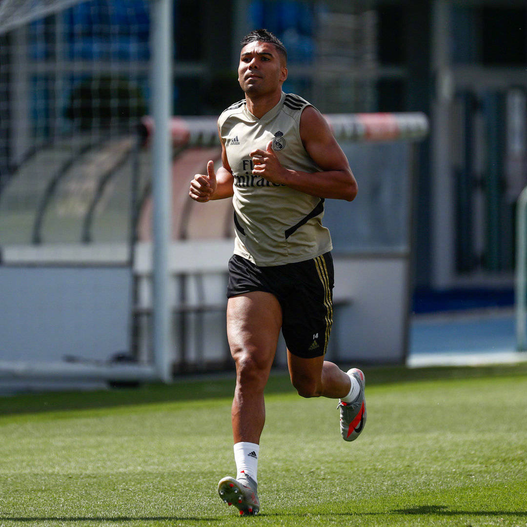 全球篮球职业联赛逐渐恢复，球员积极备战