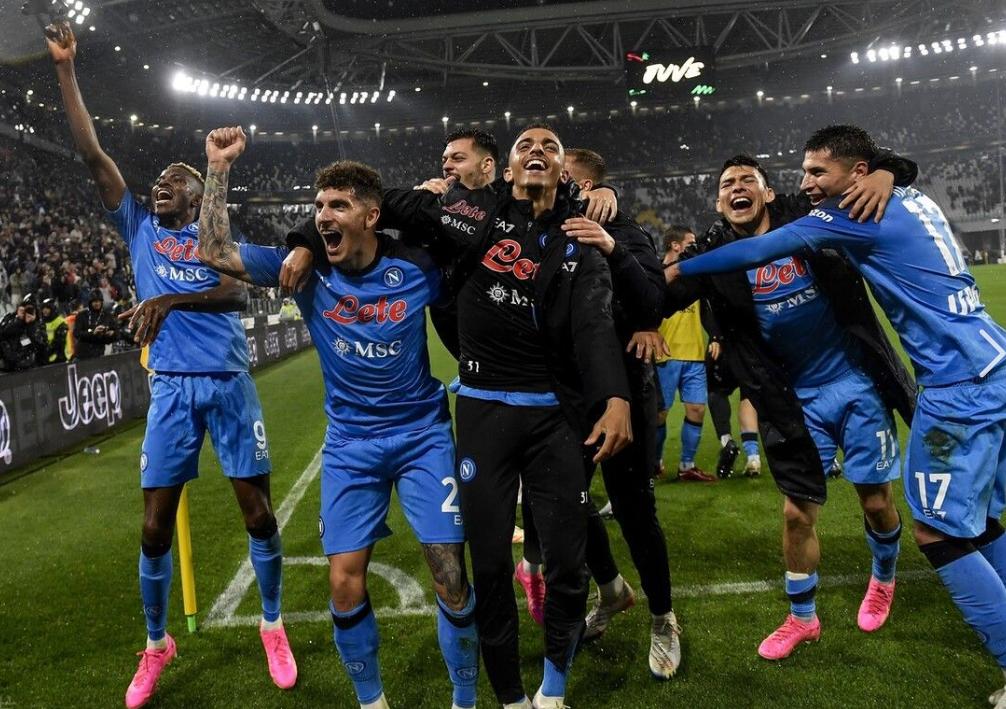 那不勒斯力压对手，取得胜利