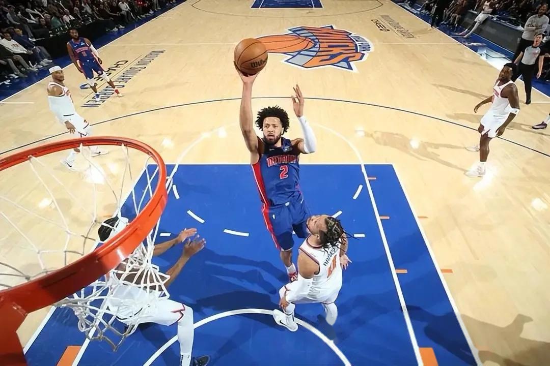 关于NBA季前赛极为热闹，勇士主场不敌猛龙开门砸窗的信息