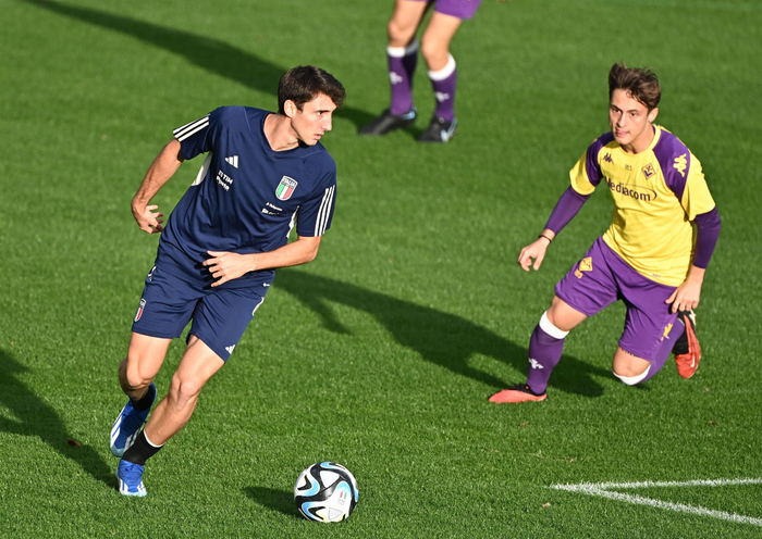 意大利队伍备战国际重要足球赛事