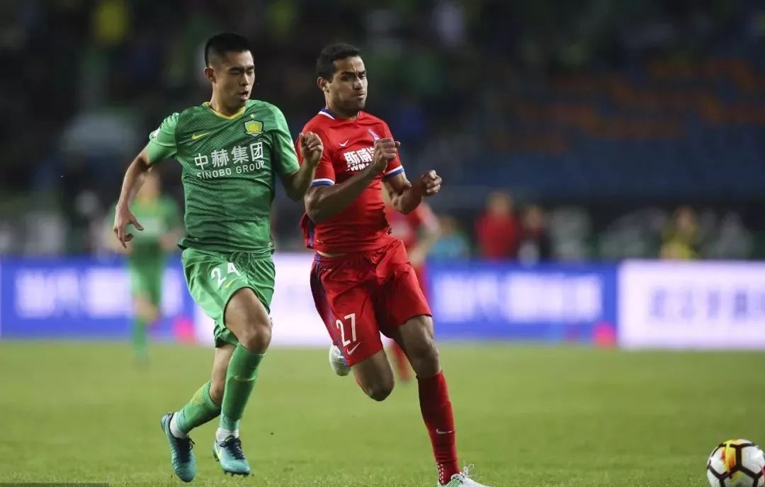 关于重庆斯威主场战平辽宁宏运，保持不败的信息