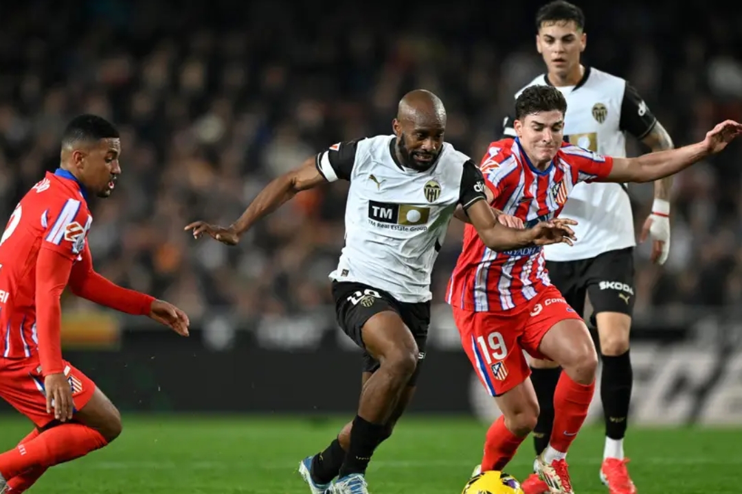 瓦伦西亚主场取胜，升至前四