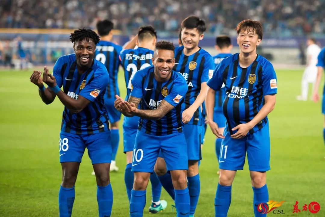关于江苏苏宁主场击败青岛黄海，积分榜略有上升的信息