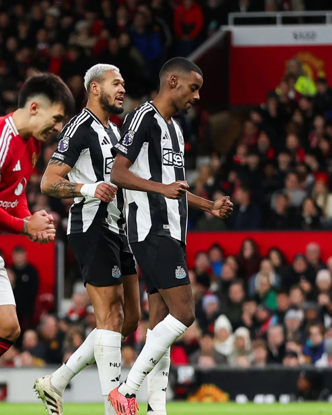 包含纽卡斯尔联主场大胜，迎来反弹势头的词条