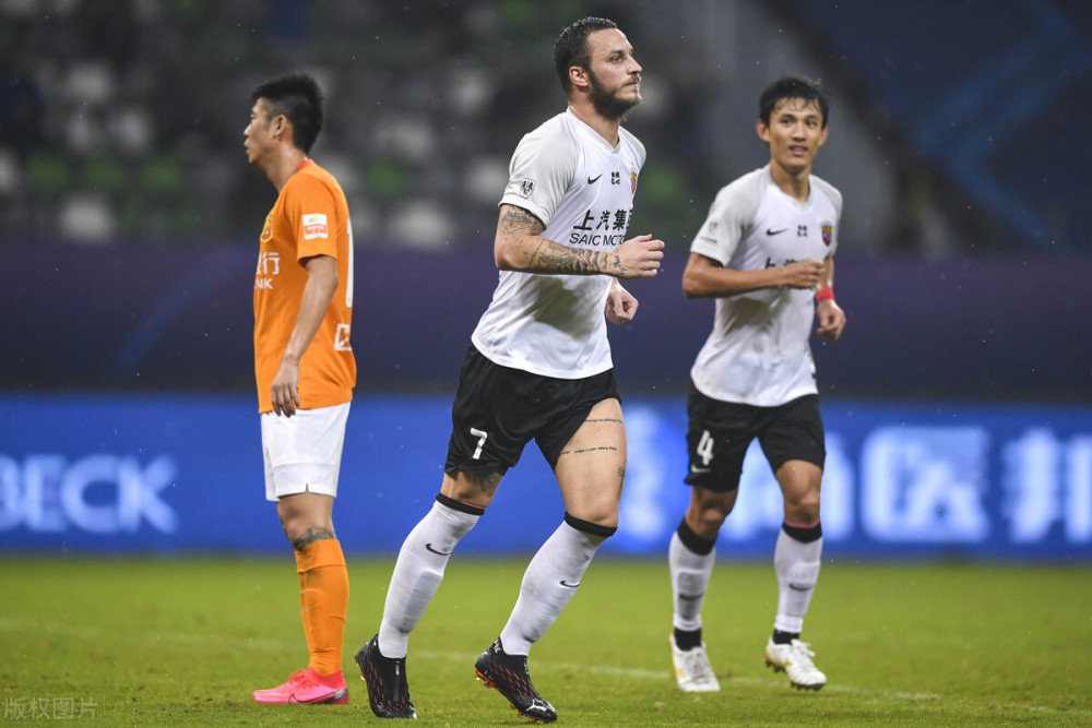 武汉卓尔稳健发挥，成为黑马之一的简单介绍