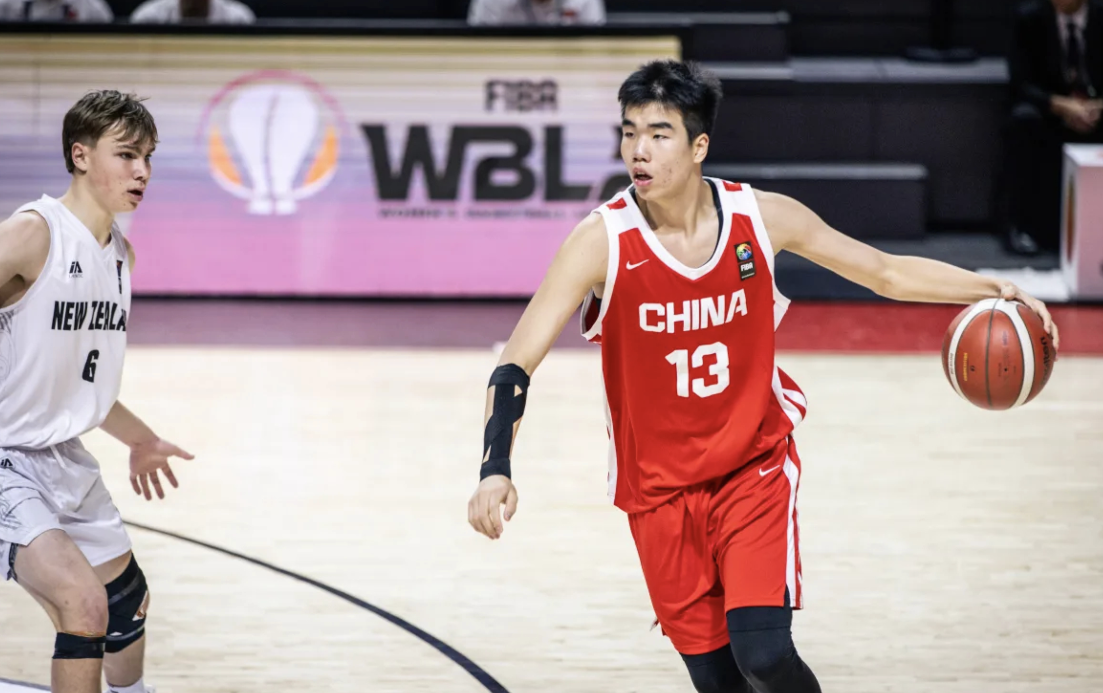 澳大利亚击败新西兰夺得女子板球冠军