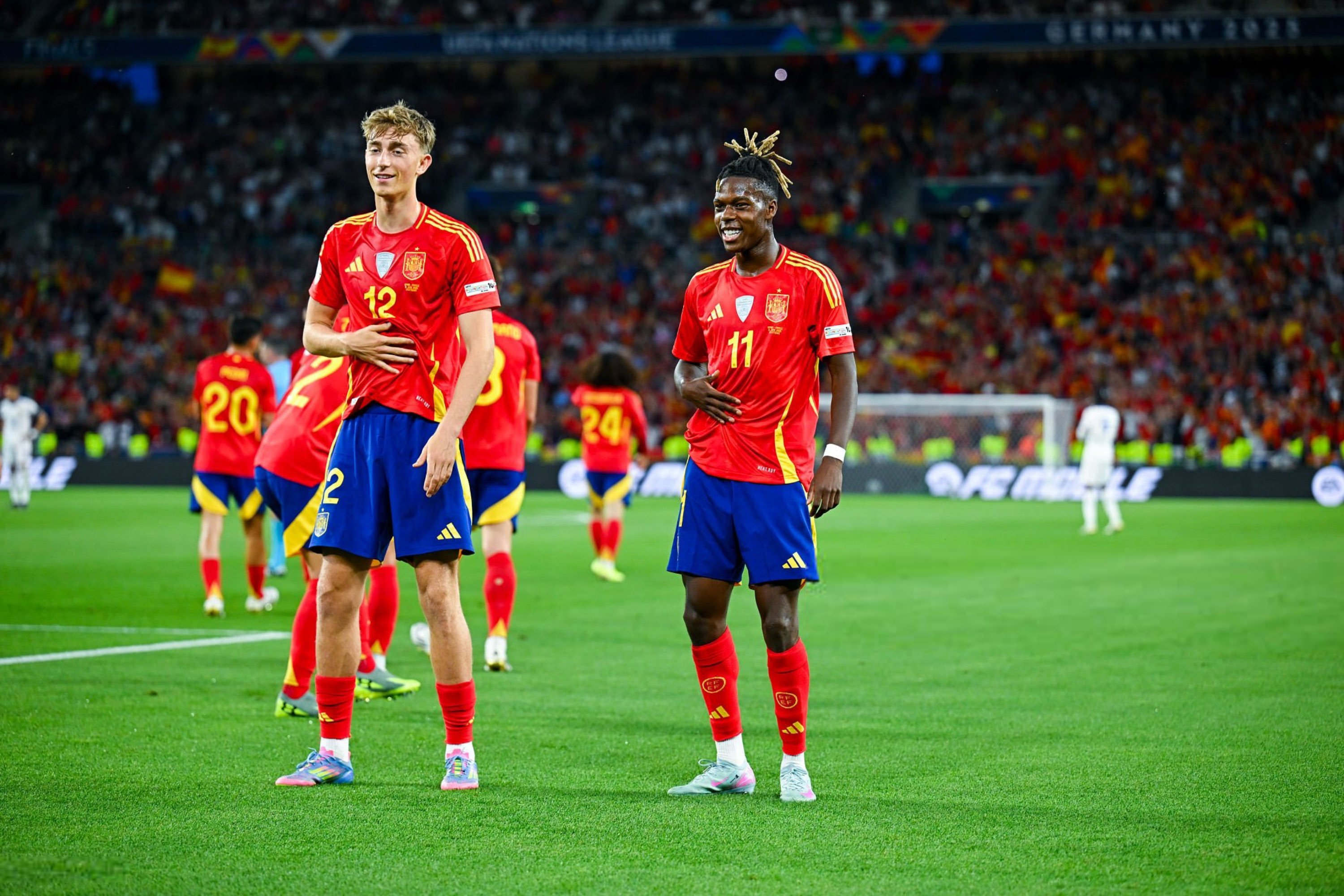 包含法甲比赛势如破竹,球队士气高昂的词条 包含法甲比赛势如破竹,球队士气高昂的词条