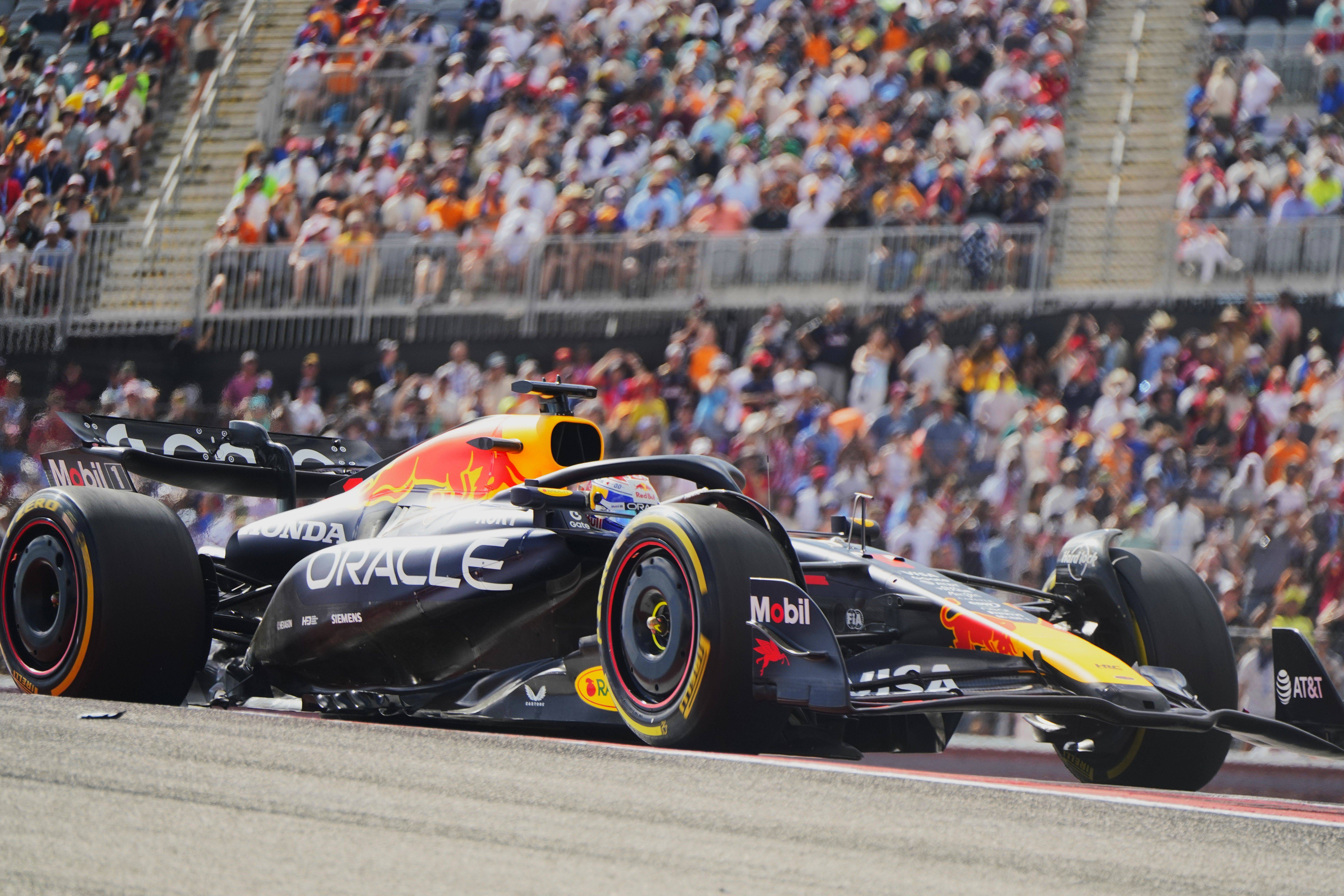 红牛车队翻盘阿斯顿马丁,塞恩斯统治全场的简单介绍 红牛车队翻盘阿斯顿马丁,塞恩斯统治全场的简单介绍