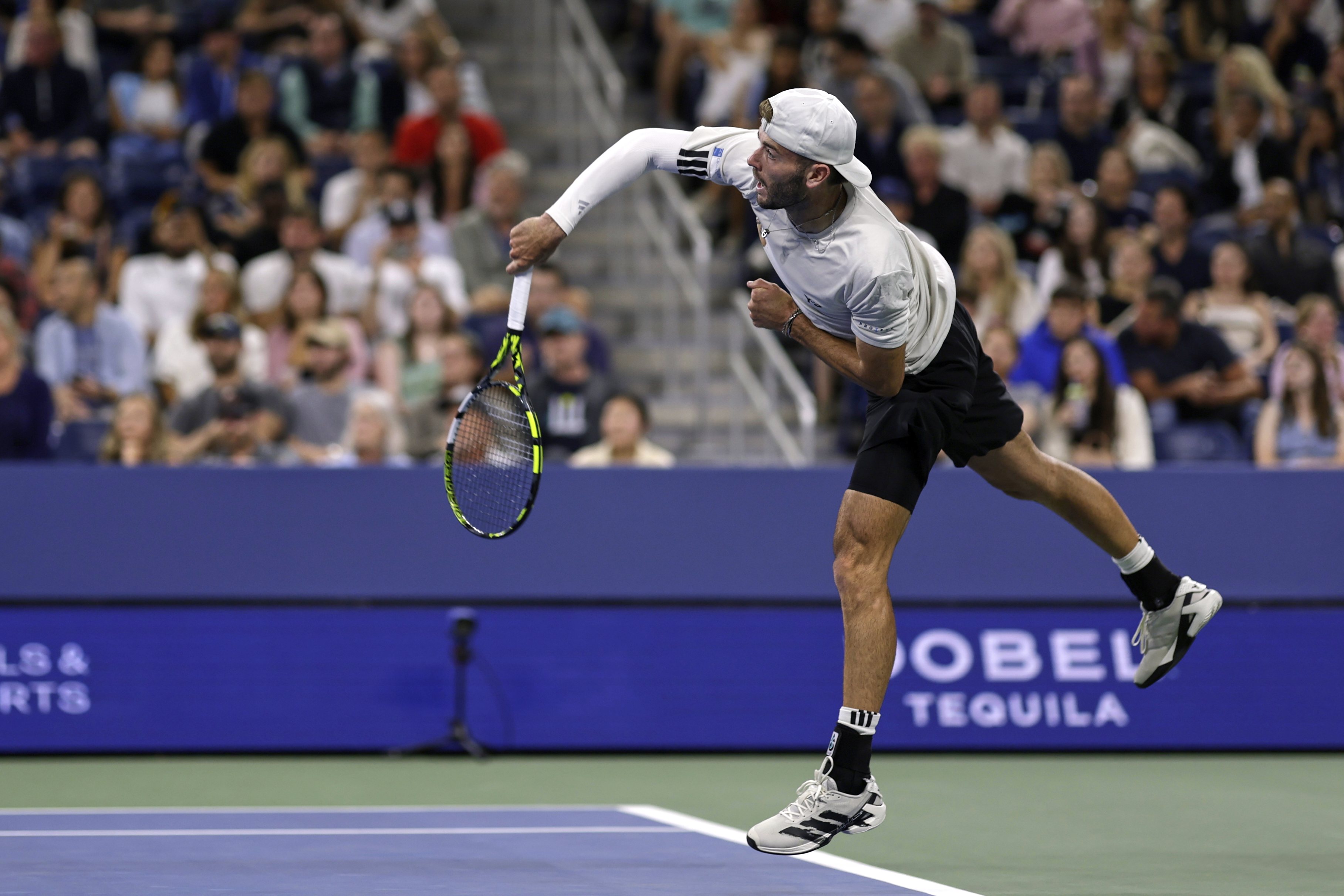 年终总决赛逆转美网，兹维列夫刷新纪录