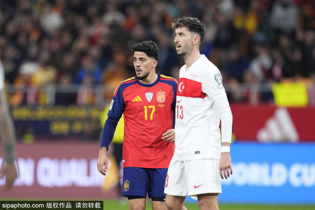 包含戴维斯杯绝杀蒙特卡洛大师赛，阿尔卡拉斯带队取胜的词条