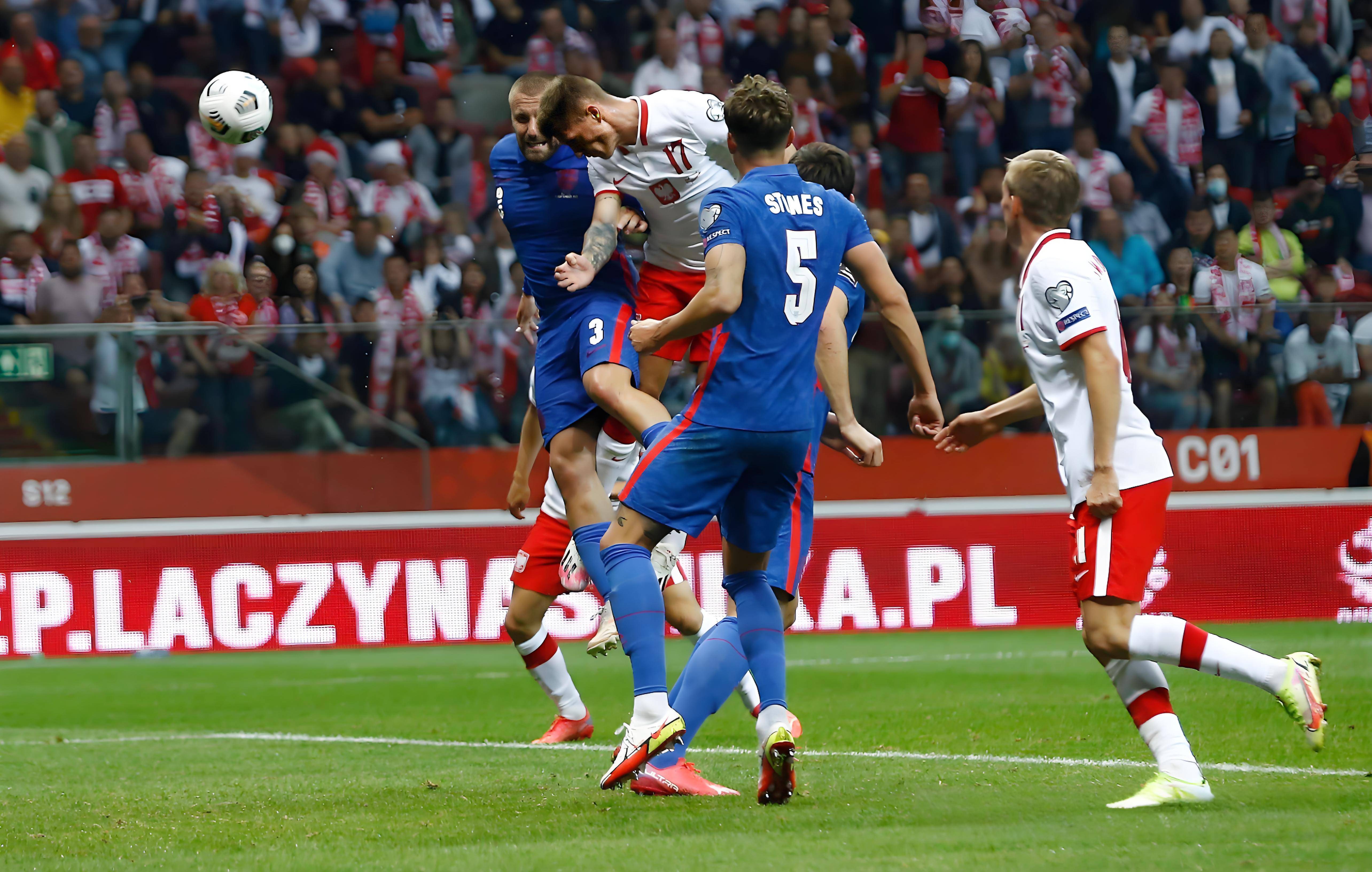 包含葡萄牙队绝杀法国队，波尔状态火热的词条