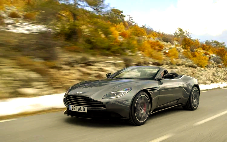 哈斯车队碾压阿斯顿马丁，汉密尔顿状态火热的简单介绍