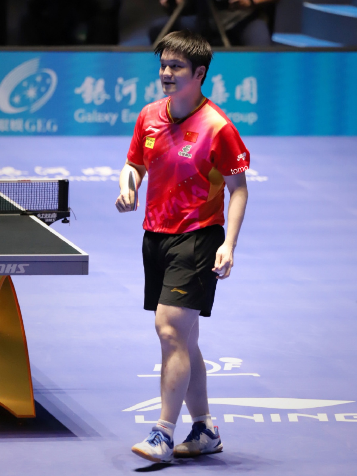 中国队完胜韩国队，樊振东惊艳四座