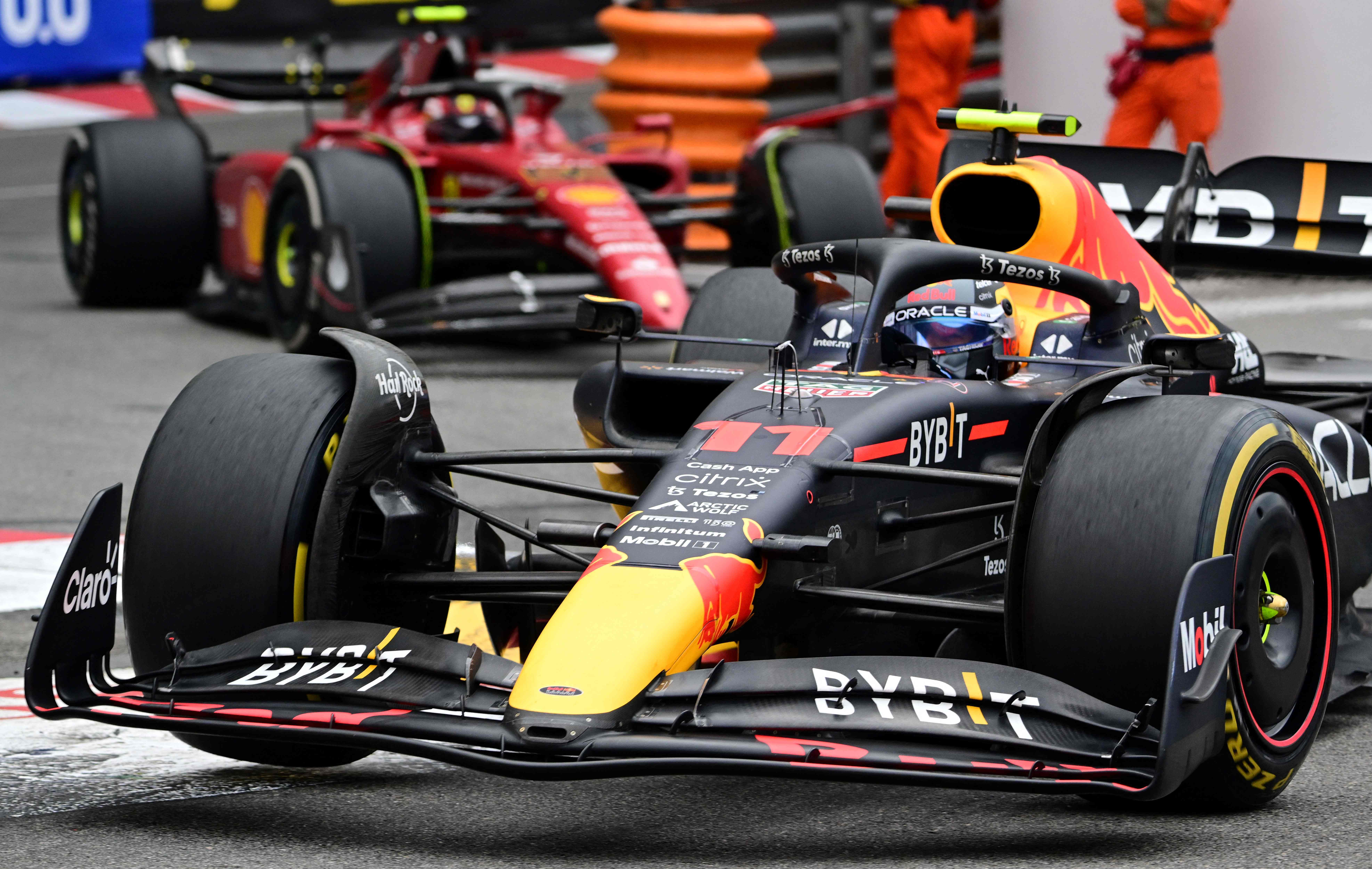 红牛车队轻取索伯车队，佩雷兹点燃赛场的简单介绍