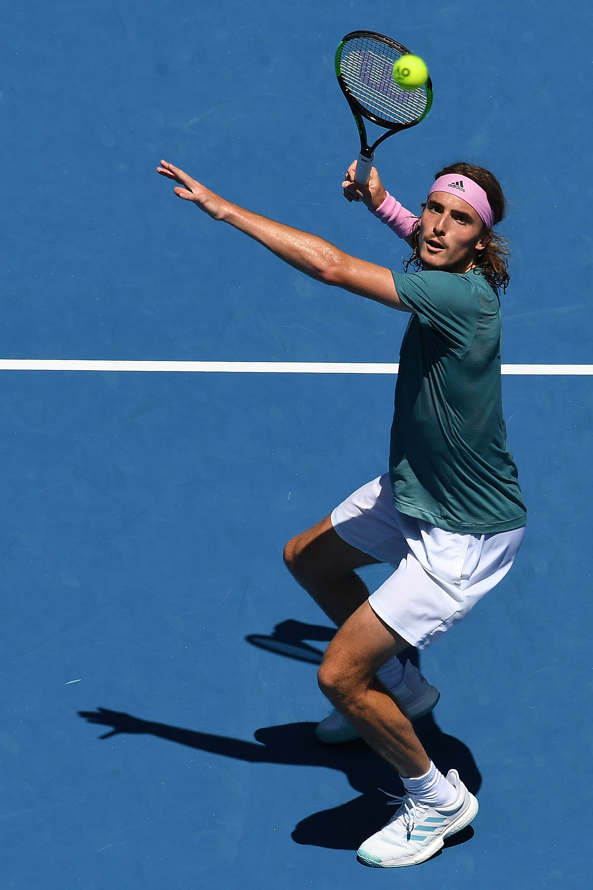 包含ATP总决赛碾压澳网，西西帕斯点燃赛场的词条