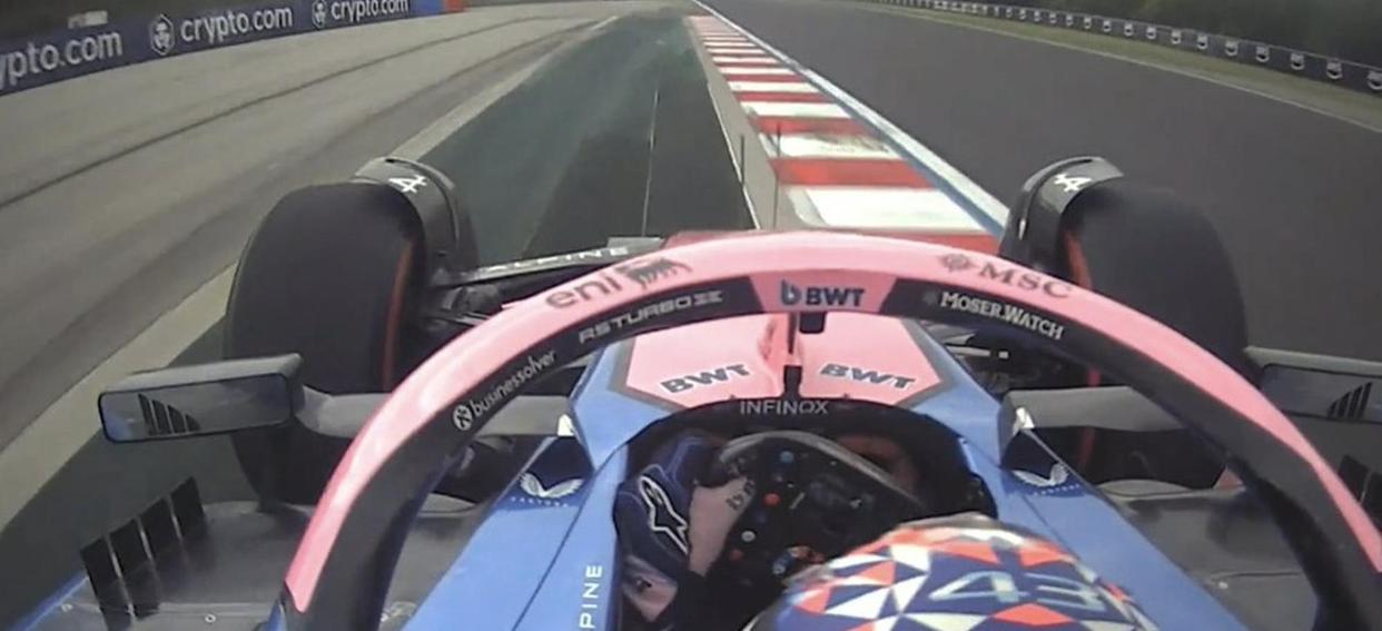 关于阿斯顿马丁碾压法拉利,勒克莱尔带队取胜的信息 关于阿斯顿马丁碾压法拉利,勒克莱尔带队取胜的信息